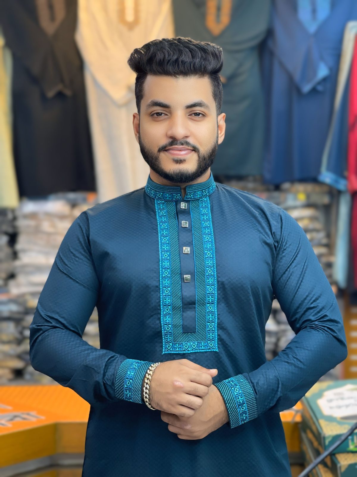 1135 ( Code: 1135 )- ডিজাইনার এমব্রয়ডারি কটন পাঞ্জাবি - Image 1